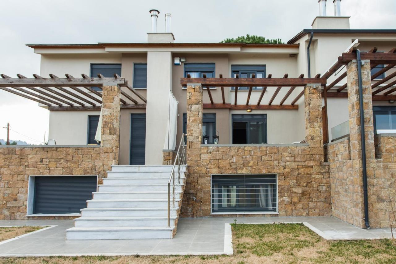 #Flh - Amalthia & Αthena Beachfront Houses In Pefkohori Esterno foto